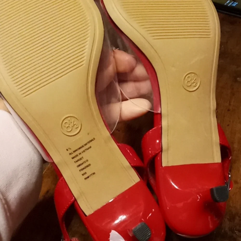 NWT sexy Red A New Day Multiple Sized Stunning Kitten 2" Heels - Picture 8 of 13